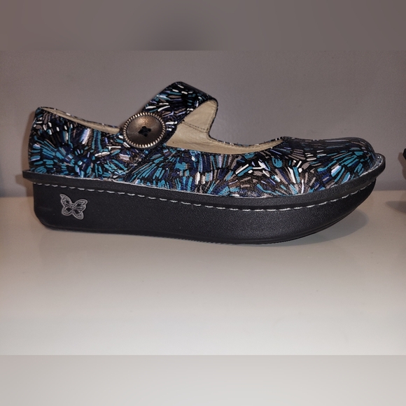 Allegria Paloma Blue Collage Mary Janes, VGUC, Size 39 - Picture 7 of 11